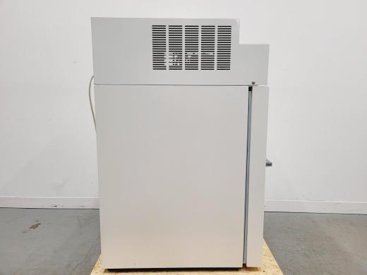 LEEC Hot and Cold Laboratory Incubator Model PFC2CK Lab-cover