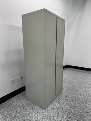 Metal Storage Cabinet-cover