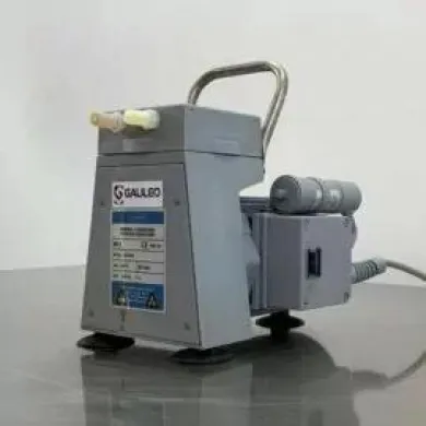Vacuubrand ME2 Vacuum Pump