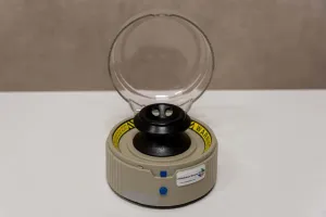 Fisher Scientific 3722L Microcentrifuge, 3 of 5