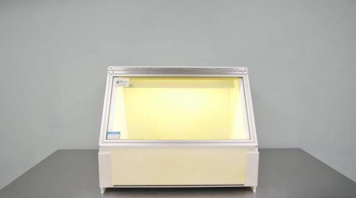 CBS Scientific PCR Workstation with UV Sterilization and Contamination Control-cover