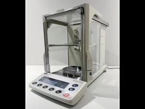 A&D BM-20 Microbalance with Built-In Fanless Ionizer for High-Precision Weighing, 7 of 10