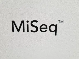 Illumina MiSeq DNA Sequencer for Next-Generation Genomic Analysis, 7 of 13