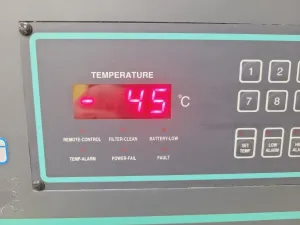 New Brunswick Scientific Ultra Low Temperature Freezer Model U410 -45°C, 27 of 31