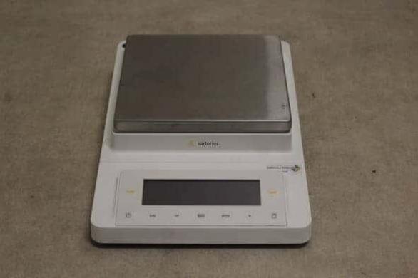 Sartorius MSE12201S Precision Balance with 12,200 g Capacity-cover