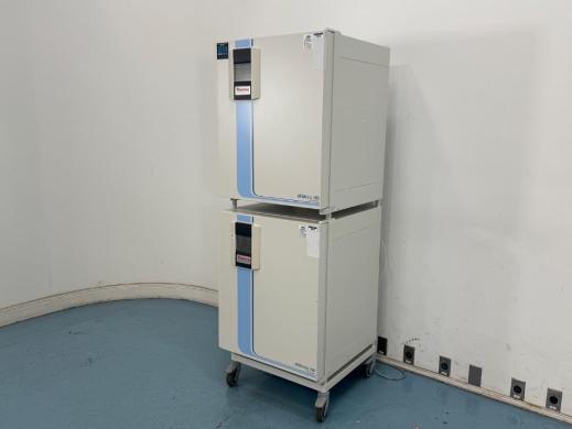 Thermo Scientific HERAcell 150i Double Stack CO2 Incubator for Cell Culture Applications-cover