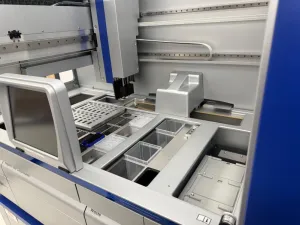 Qiagen QIAgility Automated Real-Time PCR Setup System with Integrated Pipetting Module, 4 of 6