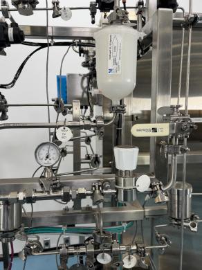BioPharm Engineered Systems FLNP T-Mixing Skid for Biopharmaceutical Fluid Mixing-cover