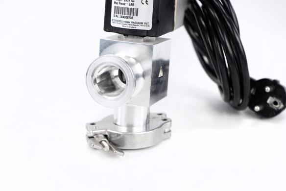 Edwards High-Vacuum Pump C41752000, 230 V, 1 bar