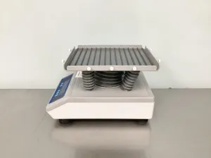 Thermo Scientific Digital Waving Lab Rotator with 360° Orbital Motion and Digital Controls, 3 of 10