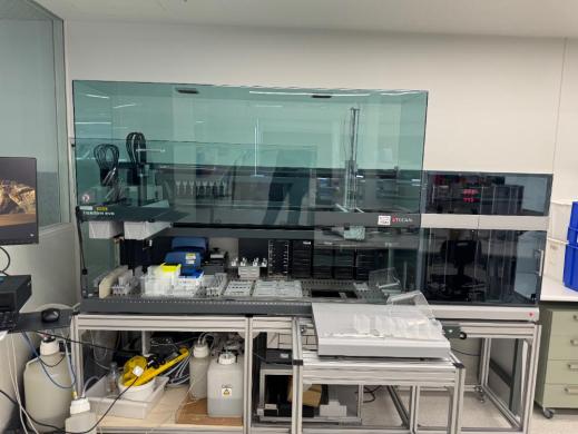 Tecan Freedom EVO-2 200 Base Automated Liquid Handling Workstation-cover
