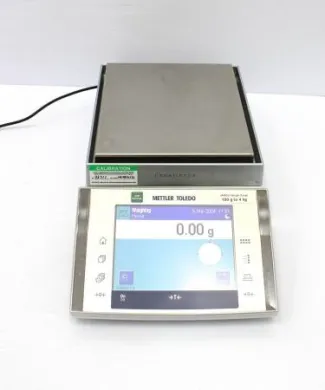 Mettler Toledo XP4002S Precision Balance 4100g Capacity with Touchscreen