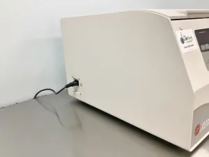 Beckman Coulter Allegra X-30 High-Speed Benchtop Centrifuge with Fixed-Angle Rotor, 2 of 12