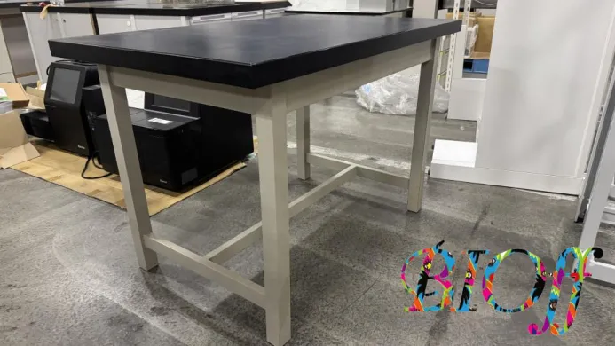 7906 Side Laboratory Bench Without Drawers, 180 × 75 × 80 cm