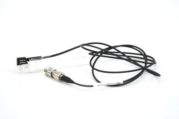Thorlabs M63L01 Multimode Fiber Patch Cable, 105 µm Core, 0.22 NA, SMA905 to 1.25 mm Ferrule, 1 m-cover