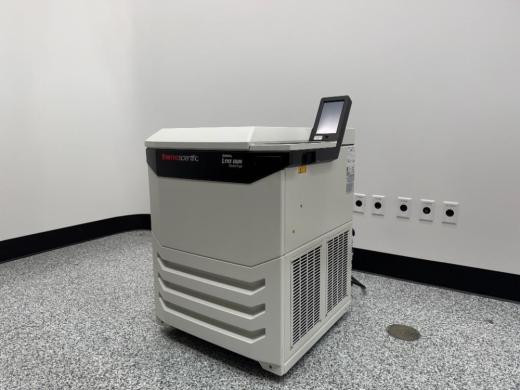 Thermo Sorvall Lynx 6000 Centrifuge-cover