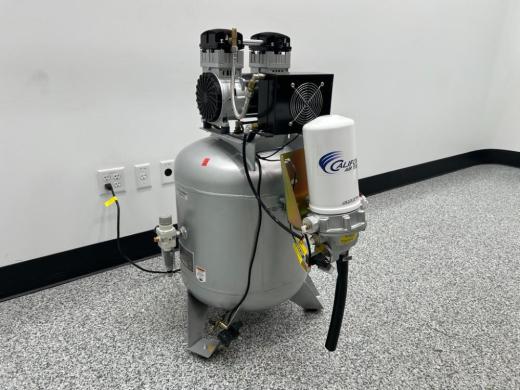 California Air Tools Oil-Free Air Compressor with 30-Gallon Tank, Model U-92571-cover