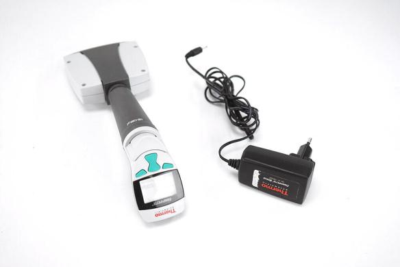 Thermo Finnpipette Novus 8-Channel Electronic Pipette, 100–1200 µL-cover