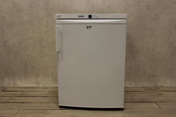 Liebherr KTP 1810 Laboratory Refrigerator for Biomedical Sample Storage-cover