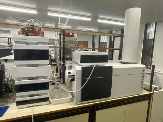 Agilent 6530 Accurate-Mass Q-TOF LC/MS System with 1290 Infinity UHPLC Stack (5 Modules)