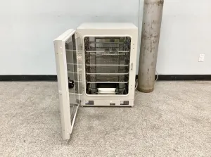 PHCBi MCO-170AICUVL-PA Cell IQ CO2 Incubator with SafeCell UV Decontamination & Dual-Wave IR CO₂ Sensing, 5 of 13