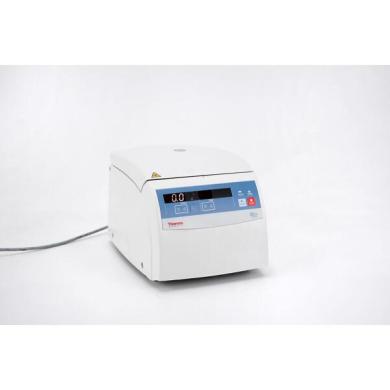 Thermo Scientific Pico 17 Microcentrifuge for 24x 1.5/2 mL tubes-cover