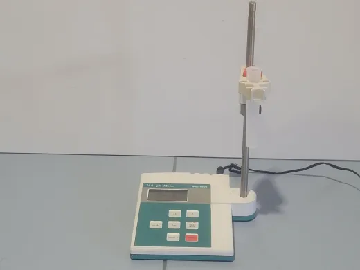 Metrohm 744 Laboratory pH Meter with Automatic Buffer Recognition