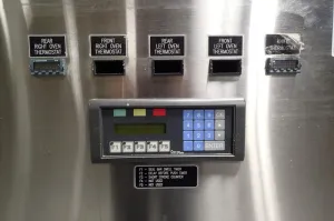 API DLT4800 Automated Shrink Bundler for Laboratory and Industrial Packaging, 4 of 4