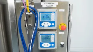 GE Xcellerex XDR-200 Single-Use Stirred-Tank Bioreactor for Biopharmaceutical Manufacturing, 3 of 4