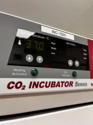 Sheldon 2440-ZZMFG Reach-In CO2 Incubator with Digital Temperature & CO2 Control, 2 of 4