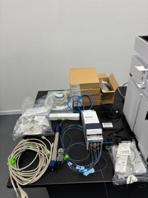 Agilent 1260 Infinity II High-Performance Liquid Chromatography System-cover