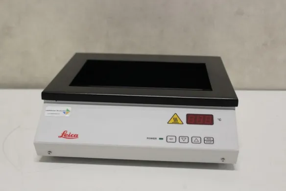 Leica HI1210 Histology Water Bath with Precise Temperature Control up to 75°C