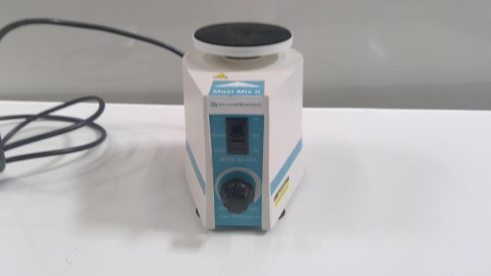 Barnstead Thermolyne M37615 Lab Vortexer Small Benchtop Equipment 3000 RPM-cover