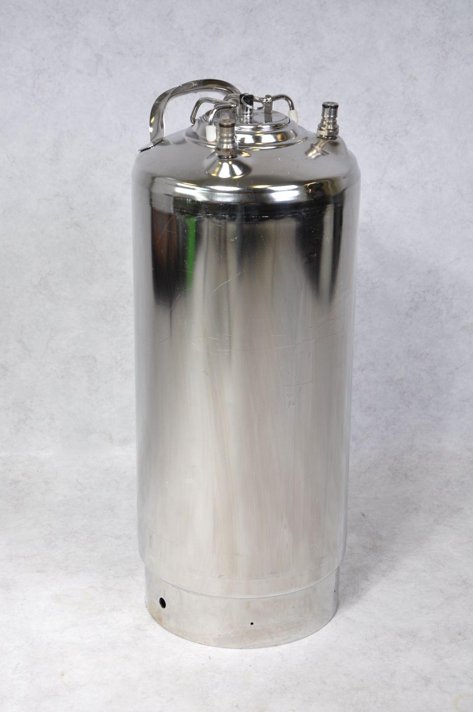 Stainless Steel Tank, 25-Liter Capacity