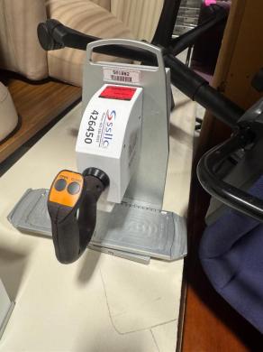 FluidX Aperio Semi-Automatic Capper/Decapper-cover