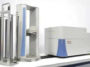 Thermo Scientific CellInsight CX7 LZR High-Content Confocal Analysis Platform with Orbitor RS2 Microplate Mover and Pred Pro, 23 of 24