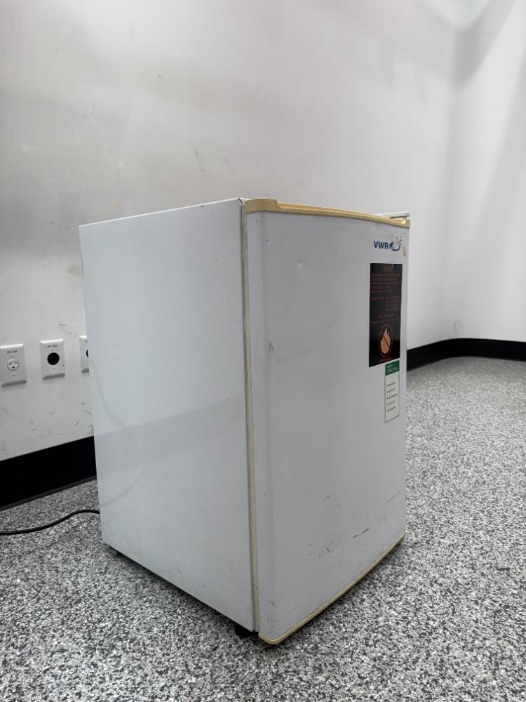 Thermo Fisher Scientific U2004FA15 Under Cabinet Laboratory Refrigerator
