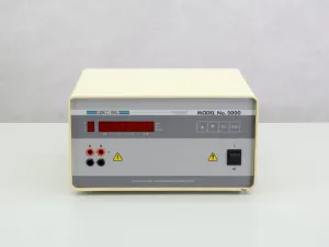 Gibco Electrophoresis Power Source, 2 of 3