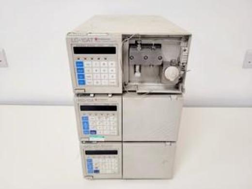 Shimadzu HPLC System, SPD-10A, LC-10AT, RID-10A Lab-cover