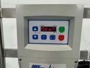 Quattro Fluid Systems QF 4000 Single-Use Peristaltic Pump for Biopharmaceutical Applications, 3 of 4