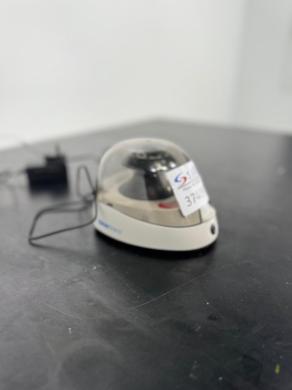 Fisherbrand Sprout Plus Mini Centrifuge for Laboratory Applications-cover