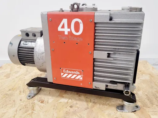 Edwards E2M40 Oil-Sealed Rotary Vane Laboratory Vacuum Pump