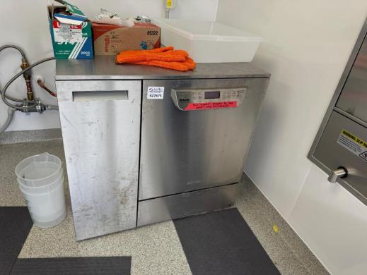 Miele Professional Stainless Steel Laboratory Glasswasher Undercounter Unit-cover