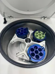 Eppendorf 5810R Refrigerated Centrifuge, 4 of 4