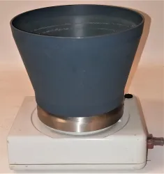 Cole-Parmer 4657-10 Stirring Hot Plate, 3 of 6