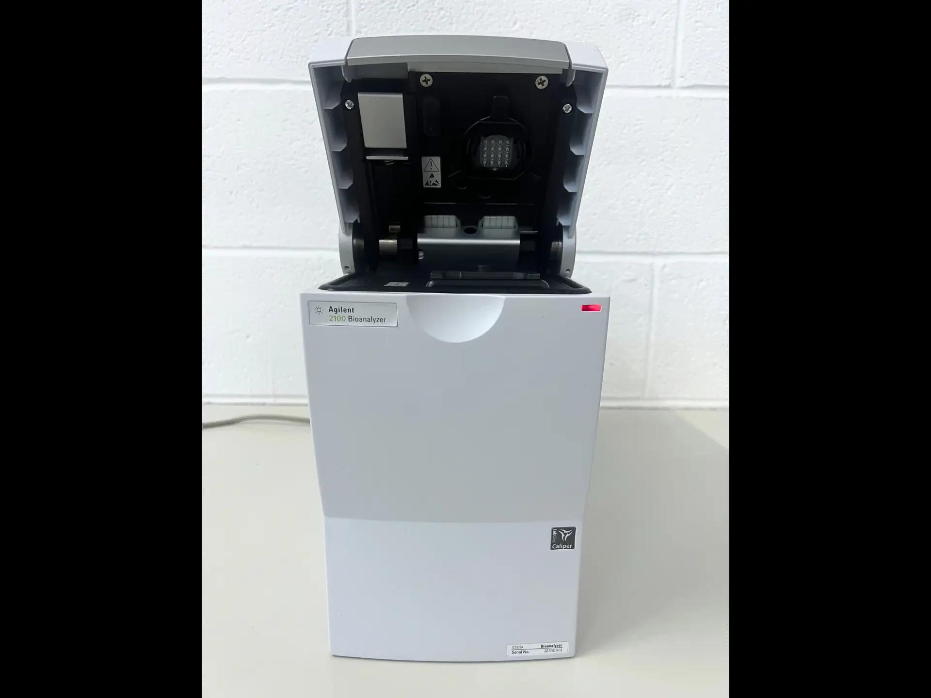 Agilent 2100 Bioanalyzer Microfluidics-Based Bioanalyzer for DNA, RNA, and Protein Analysis