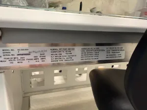 Nuaire LabGard ES 6' Class II Biosafety Cabinet for Containment Workflows, 3 of 3
