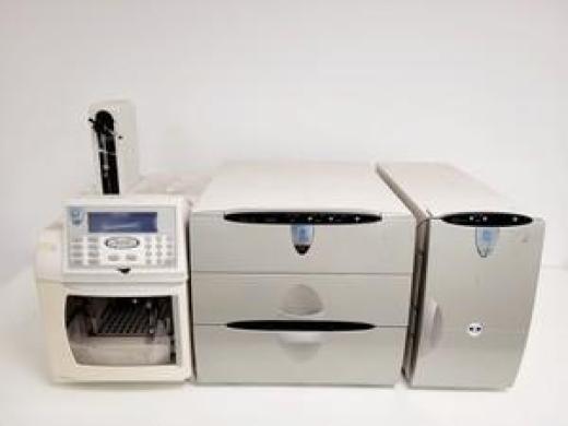 Dionex ICS-3000 ION Chromatography System Lab-cover