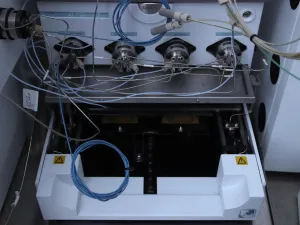 Spark Holland Solid Phase Extraction System with Automated Components, 18 of 29
