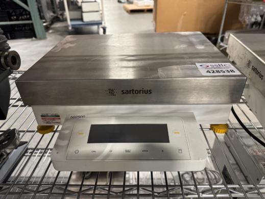 Sartorius Cubis High Capacity Precision Laboratory Balance-cover